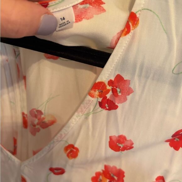 GAP White and Red Flutter Sleeve Mini Dress with Floral Print size 14 - Picture 5 of 5